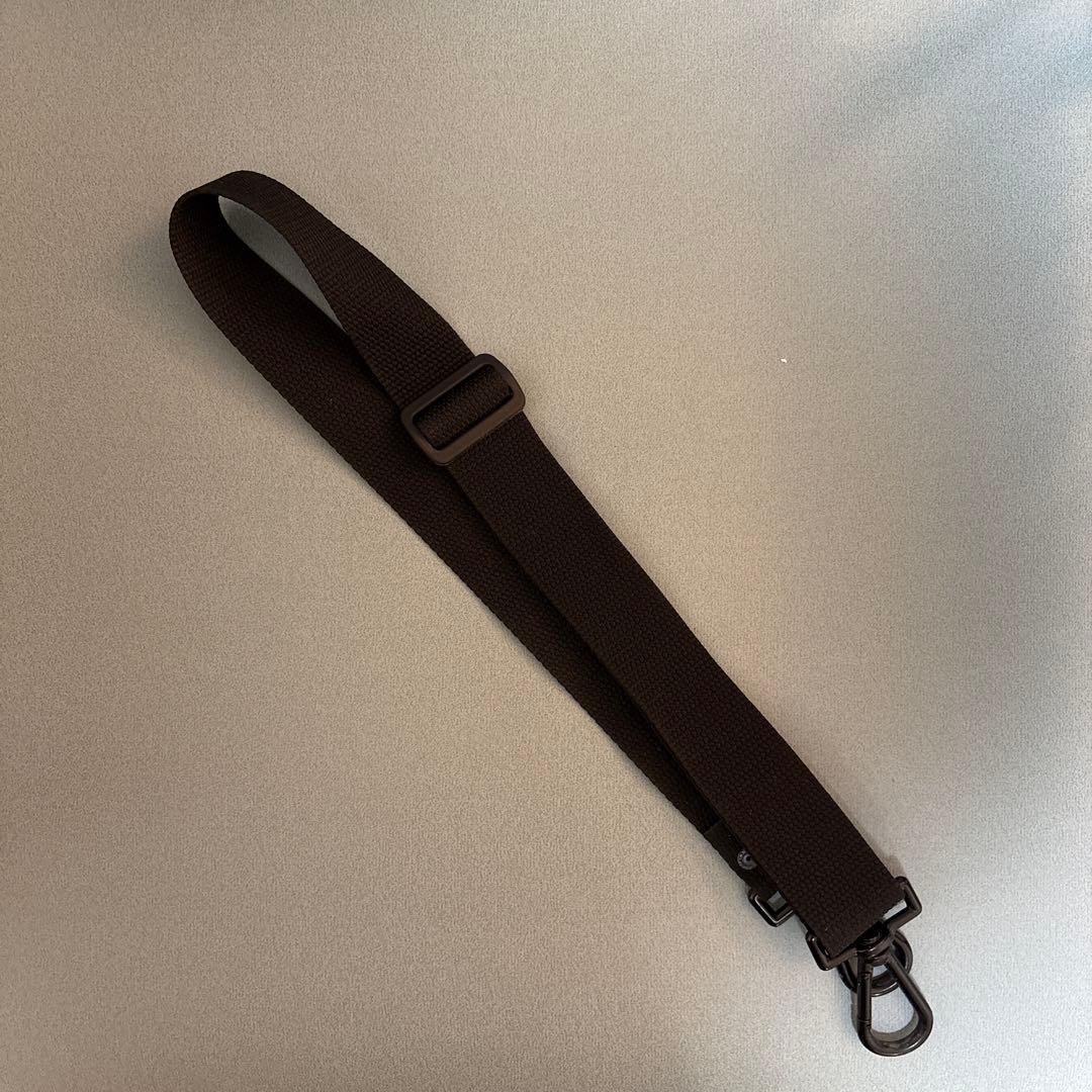 GEWA のチェロ ハードケース シルバー　美品