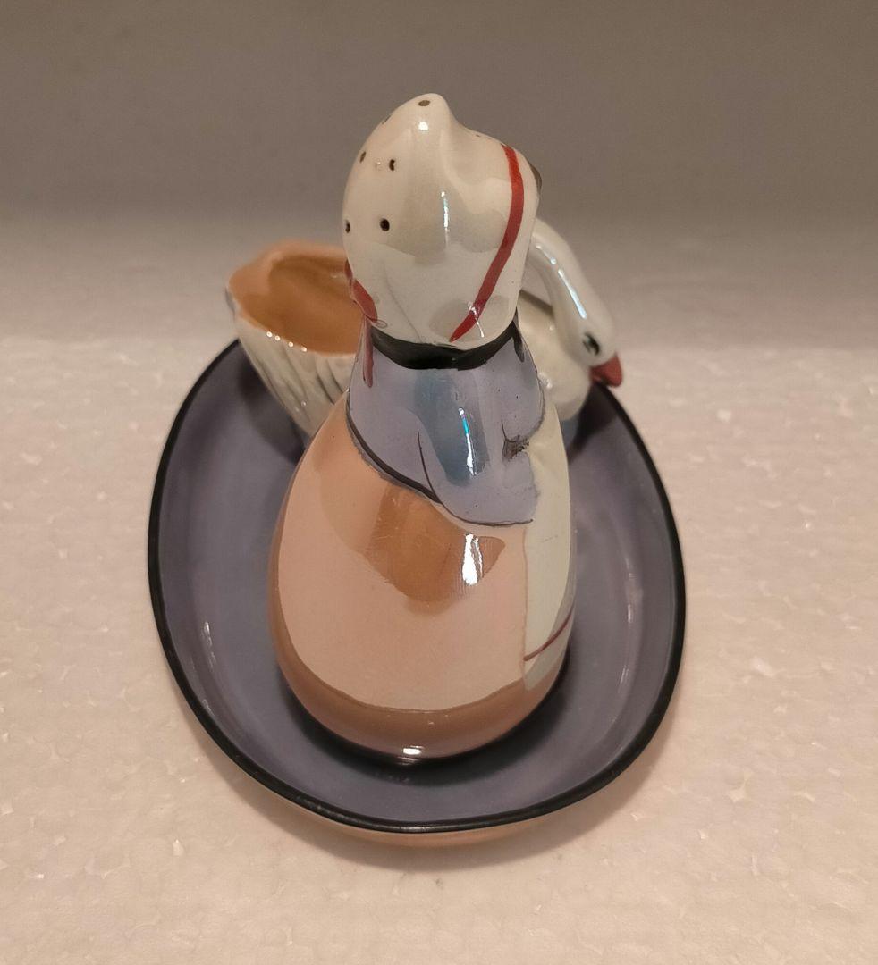 オールドノリタケ　ラスター彩　オランダ少女とスワン