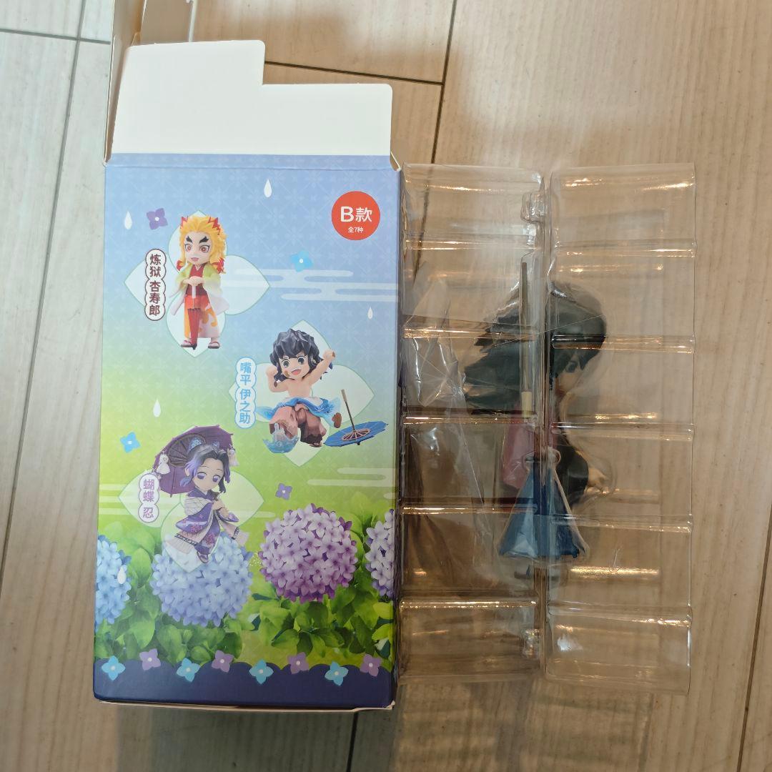 冨岡義勇 梅雨シリーズ 鬼滅の刃 中国 限定 フィギュア