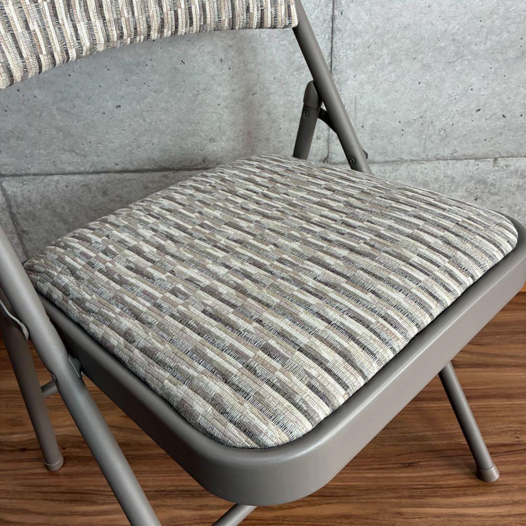 MECO フォールディングチェア　パイプ椅子　折り畳み椅子