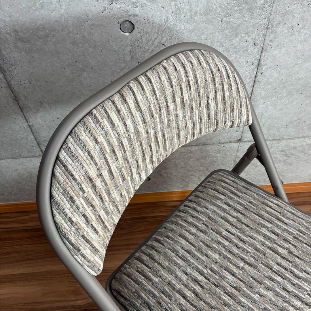 MECO フォールディングチェア　パイプ椅子　折り畳み椅子