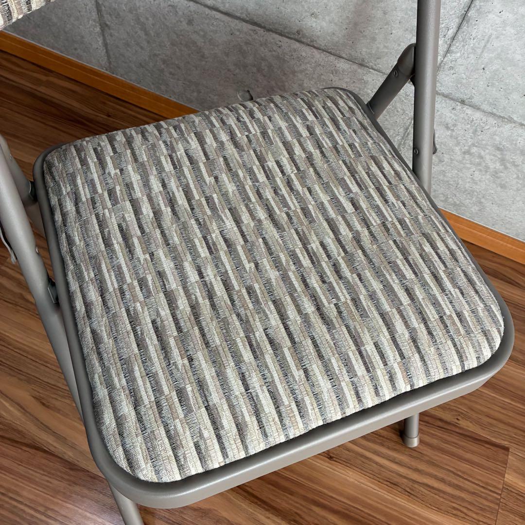 MECO フォールディングチェア　パイプ椅子　折り畳み椅子