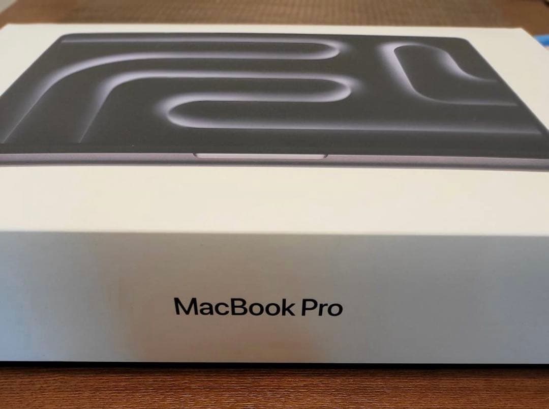 即日発送‼️開封未使用品 mac book pro 14インチ M5 512gb