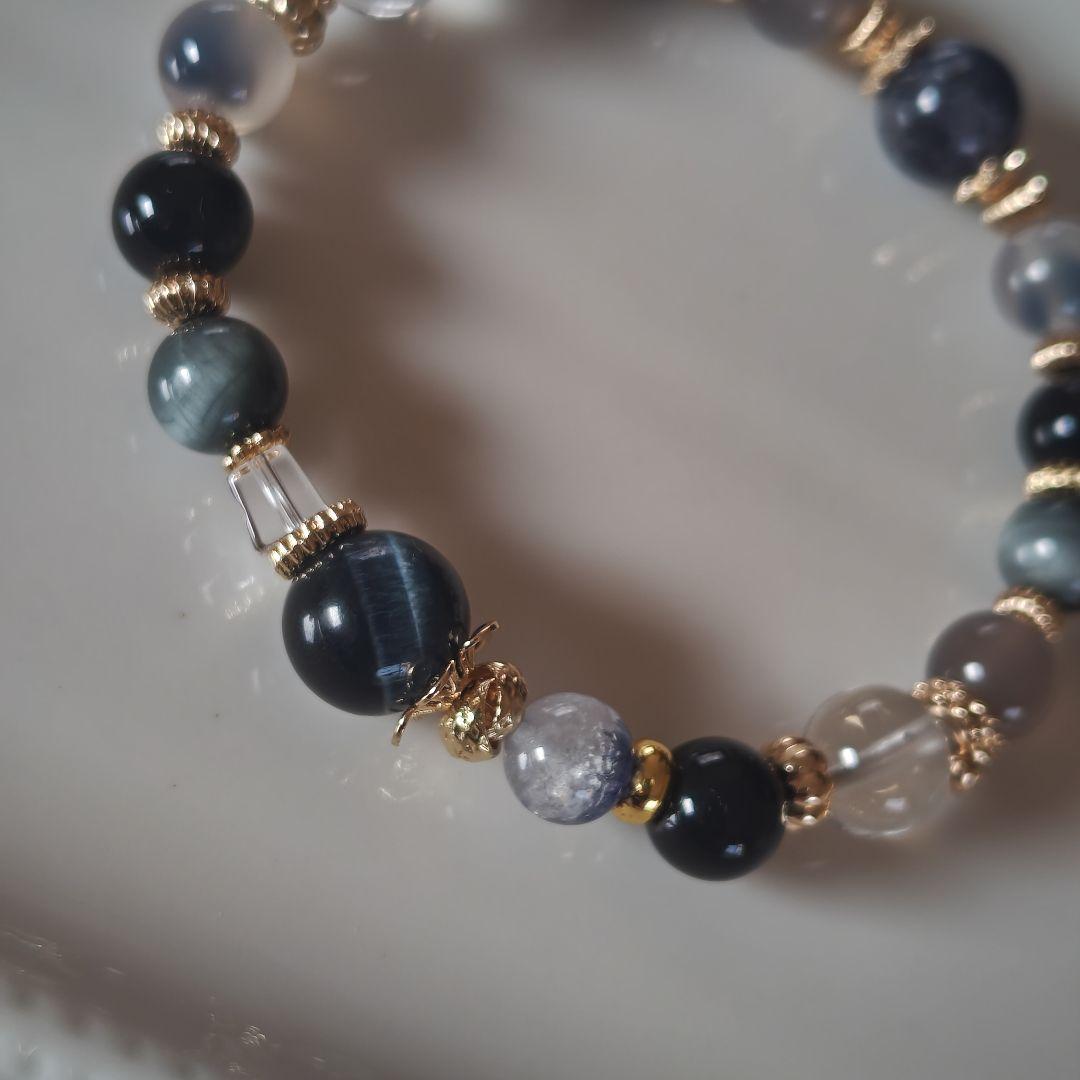 ブルータイガーアイ、タンザナイト、デュモルチェライトインクオーツ、イーグル