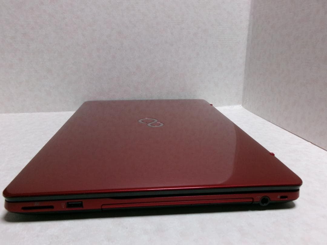 美品/新品SSD/LIFEBOOKメモリ8GB/カメラ/Office/Win11