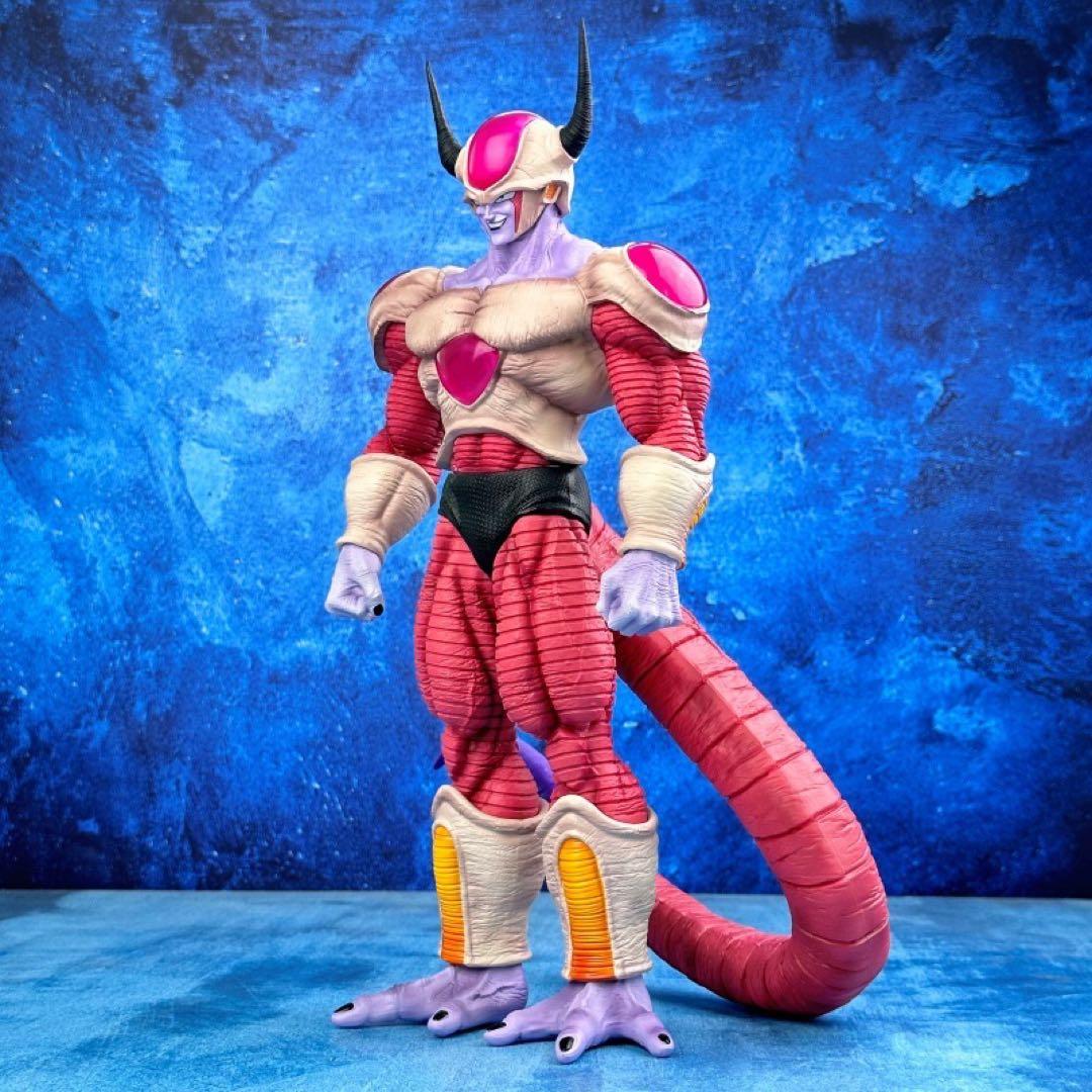 ドラゴンボール　フリーザ　第２形態　高さ35cm 海外フィギュア