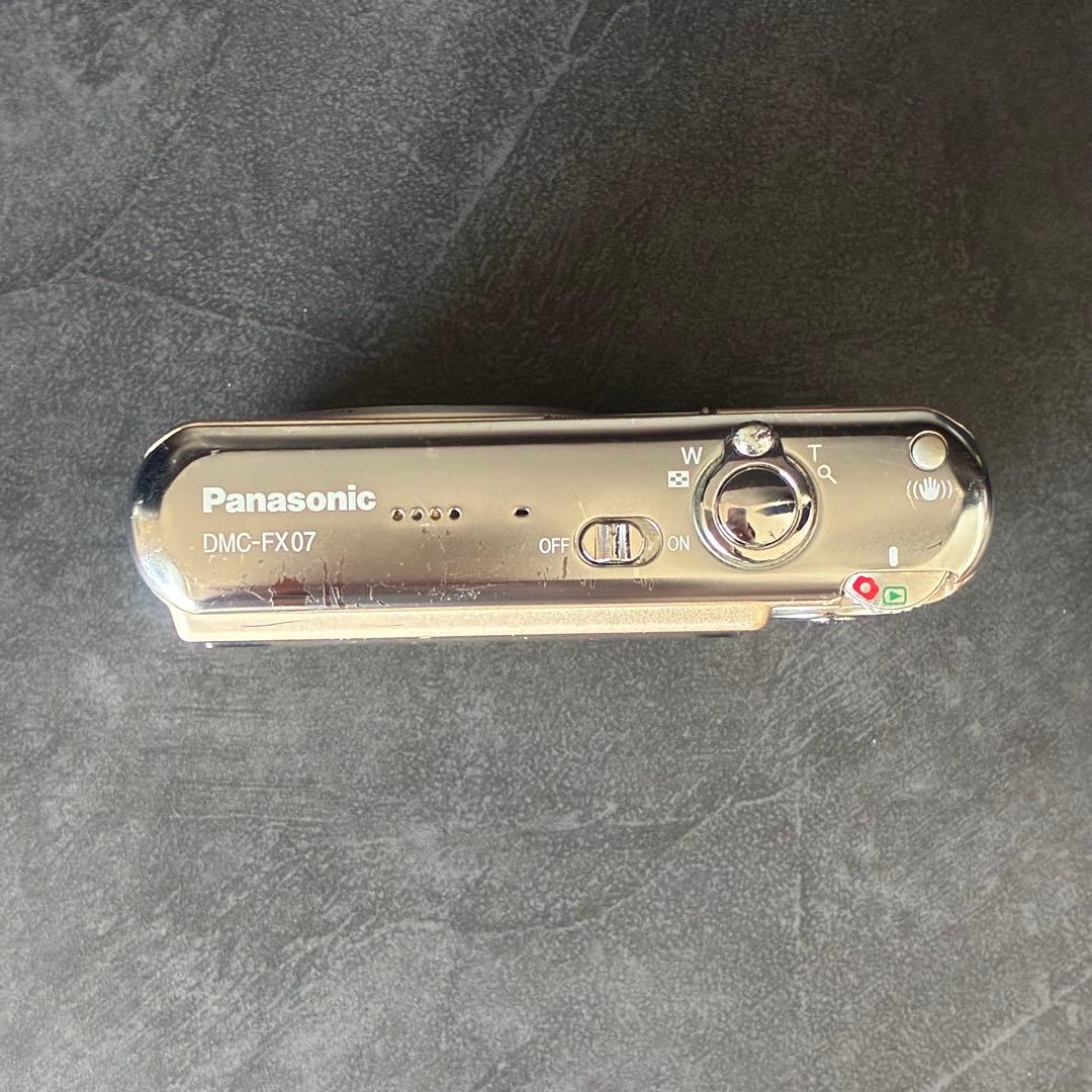 Panasonic DMC-FX07 シルバー コンパクトデジタルカメラ