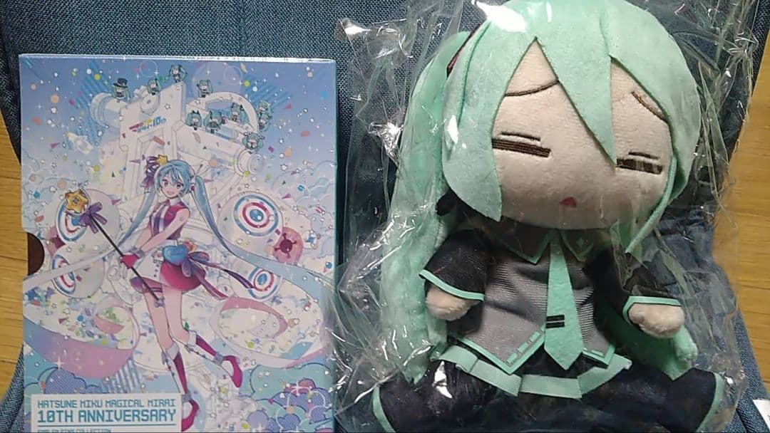 初音ミク　VOCALOID　マジミラ　雪ミク　缶バッジ等