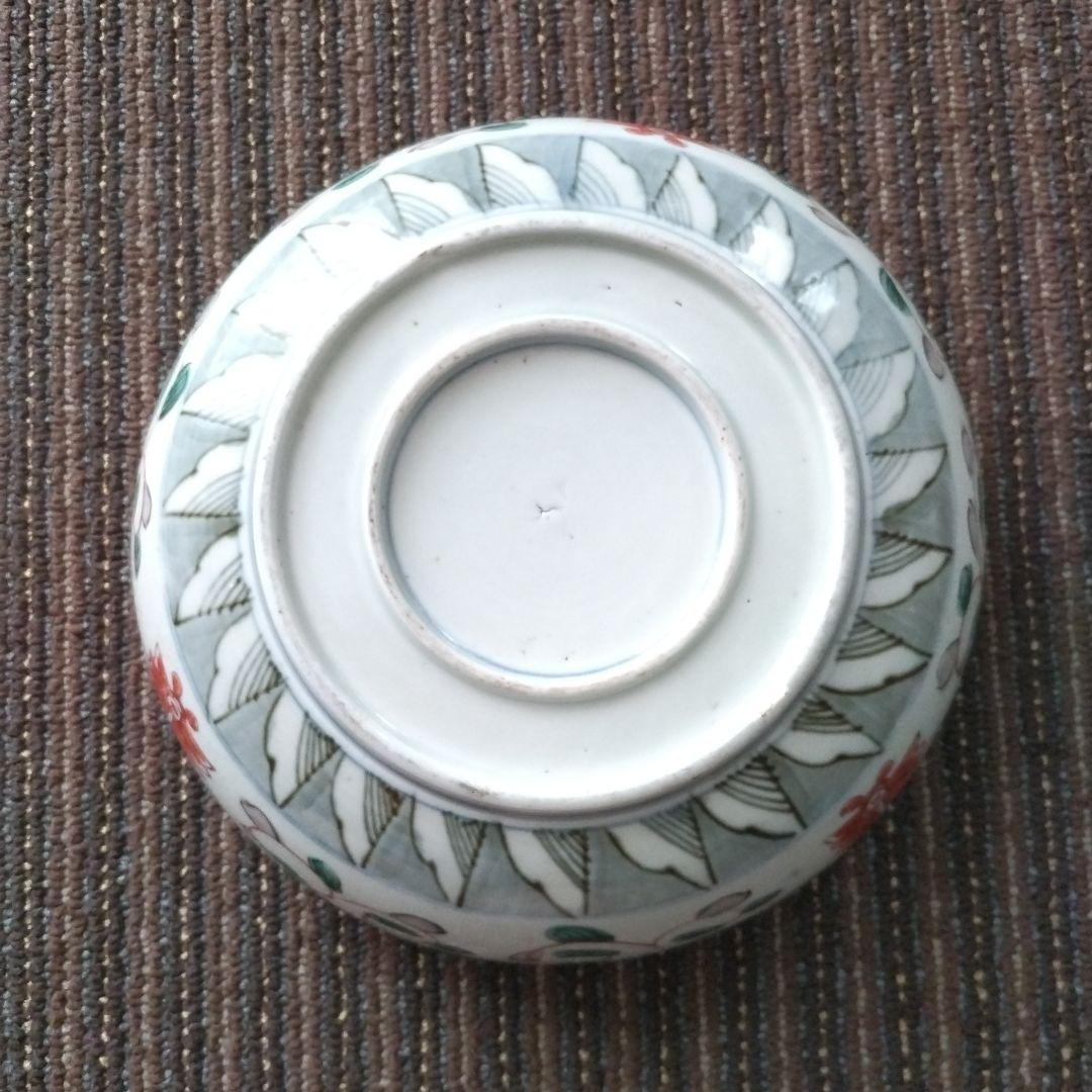 明治伊万里　花鳥文様　中鉢　７寸