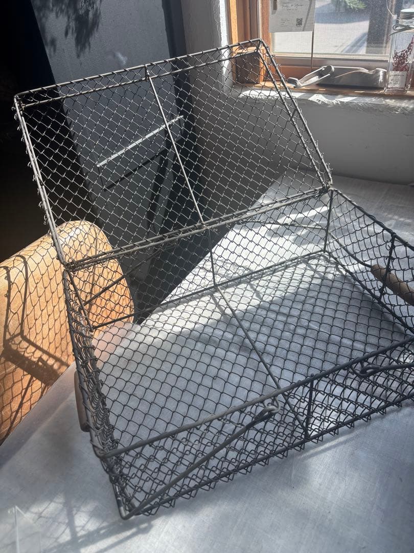 ワイヤーメッシュバスケット 持ち手付き　マルシェ　アンティーク風