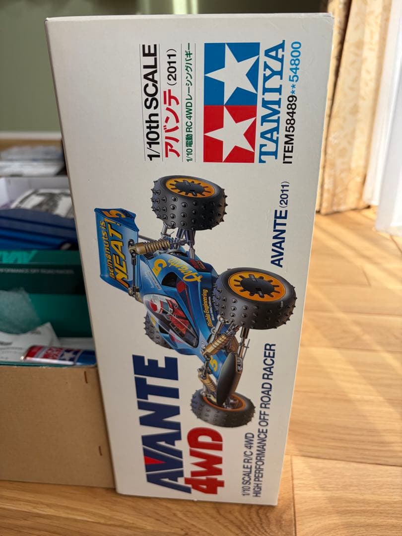 タミヤ 1/10 アバンテ 2011 ボディ2種フルセット