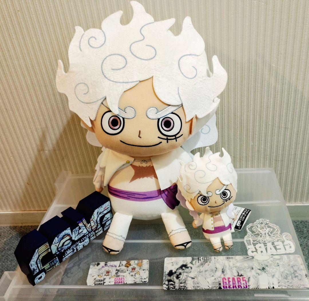 ONE PIECE モンキー・D・ルフィ フィギュア34体 ぬいぐるみ2個