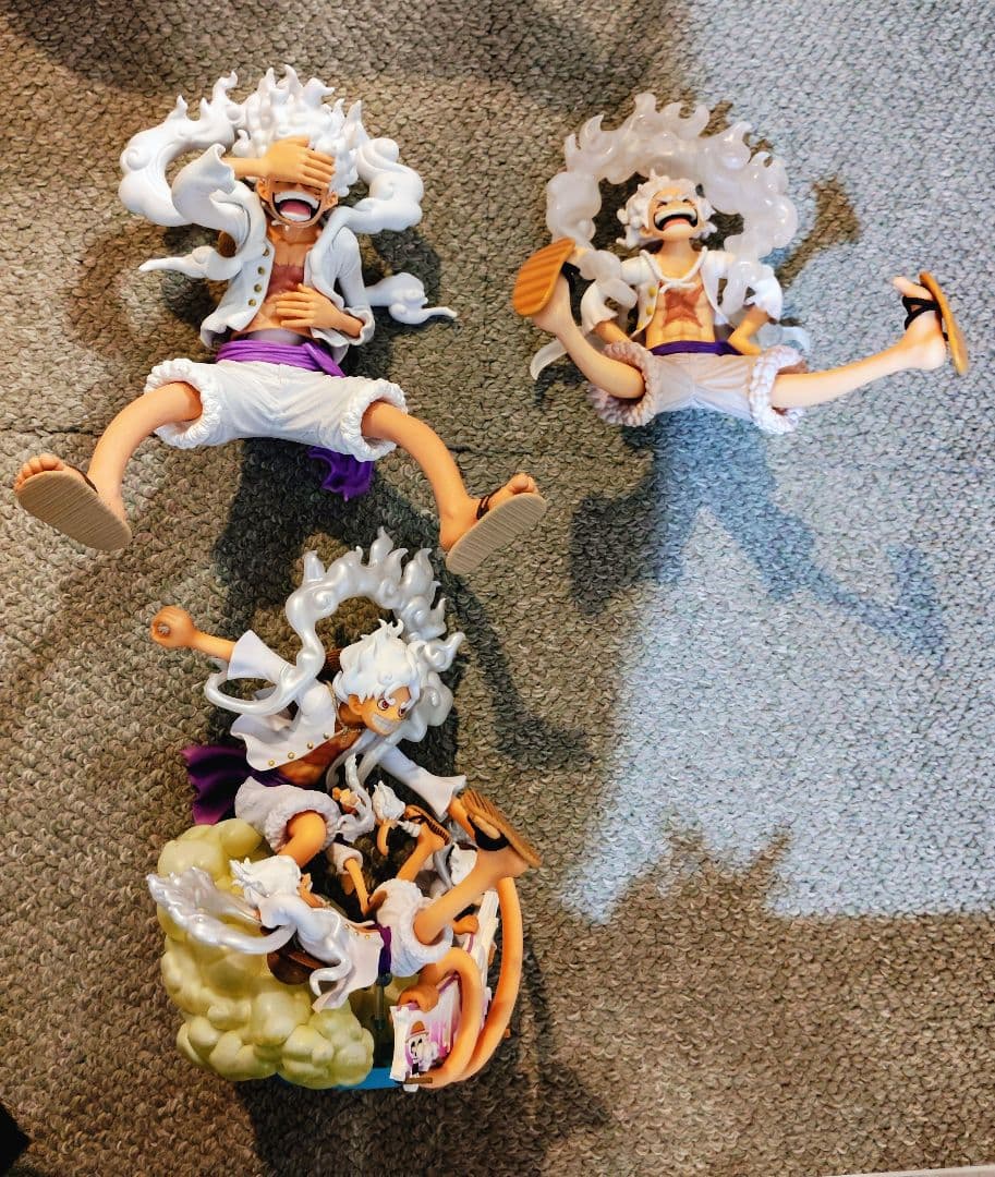 ONE PIECE モンキー・D・ルフィ フィギュア34体 ぬいぐるみ2個