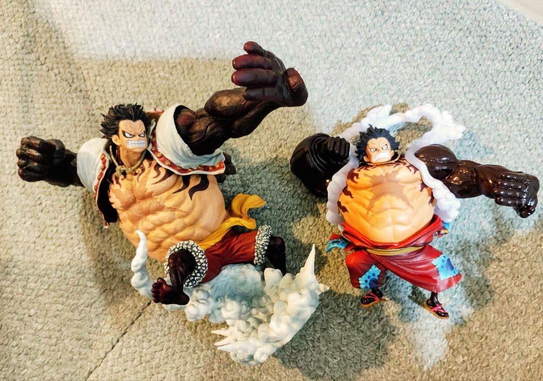ONE PIECE モンキー・D・ルフィ フィギュア34体 ぬいぐるみ2個