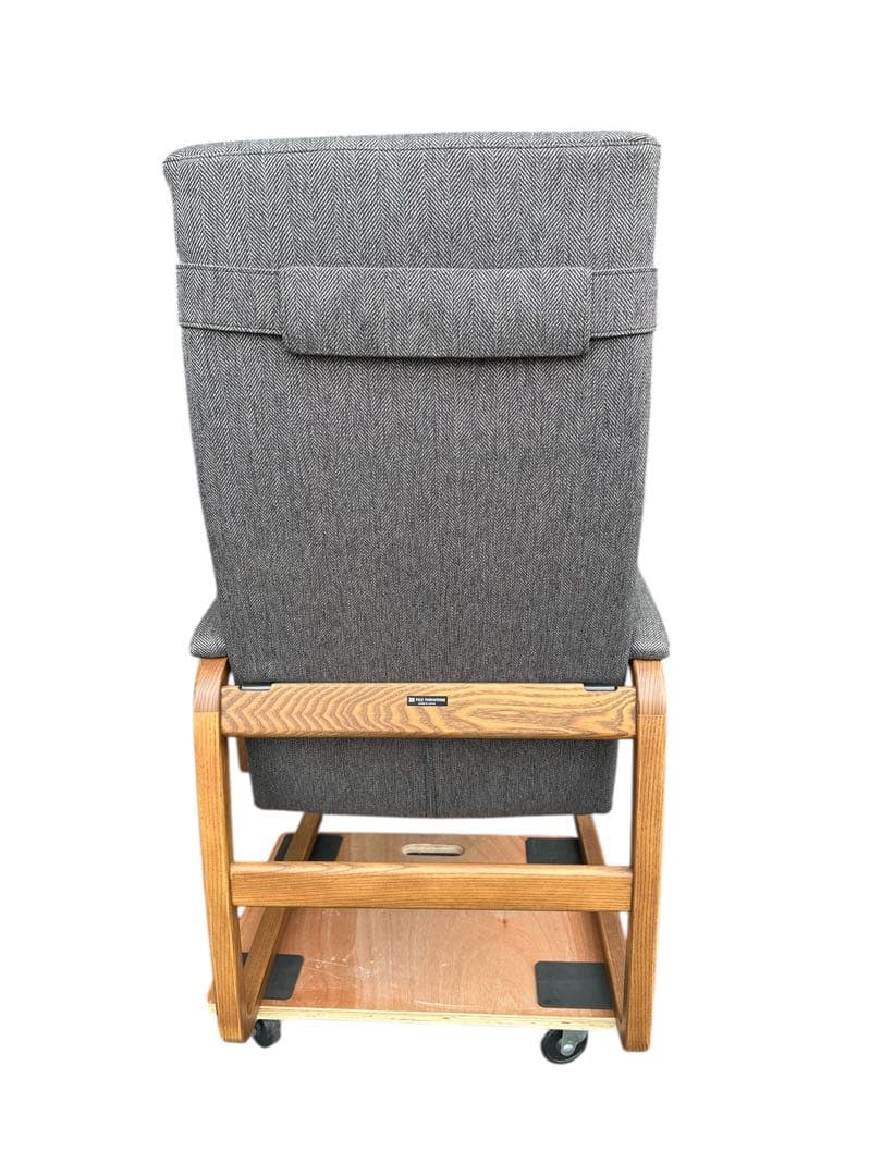 ひとちりん　FUJI FURNITURE／Rauha／リクライニングチェア