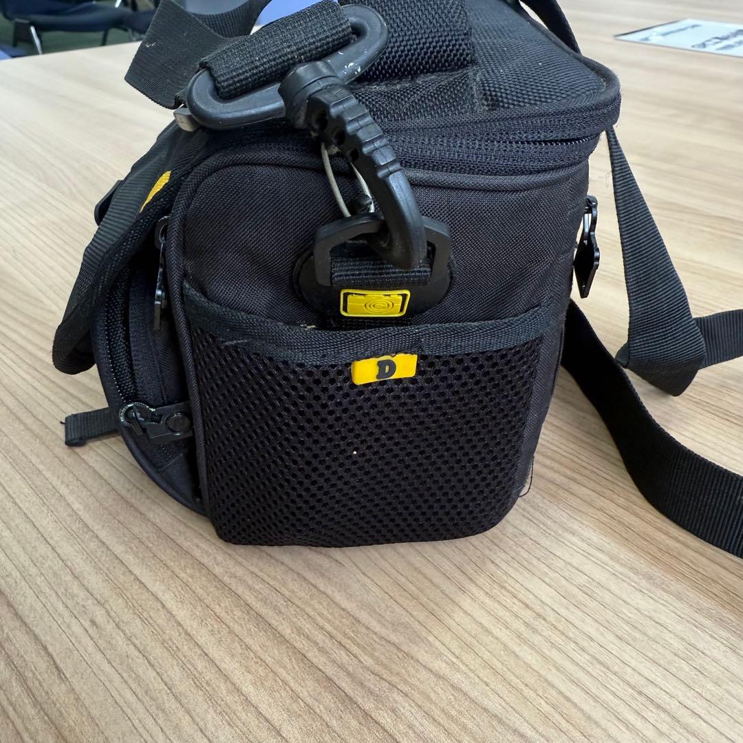 最安値　Nikon D3200 ケース　レンズ付き　スターターセット