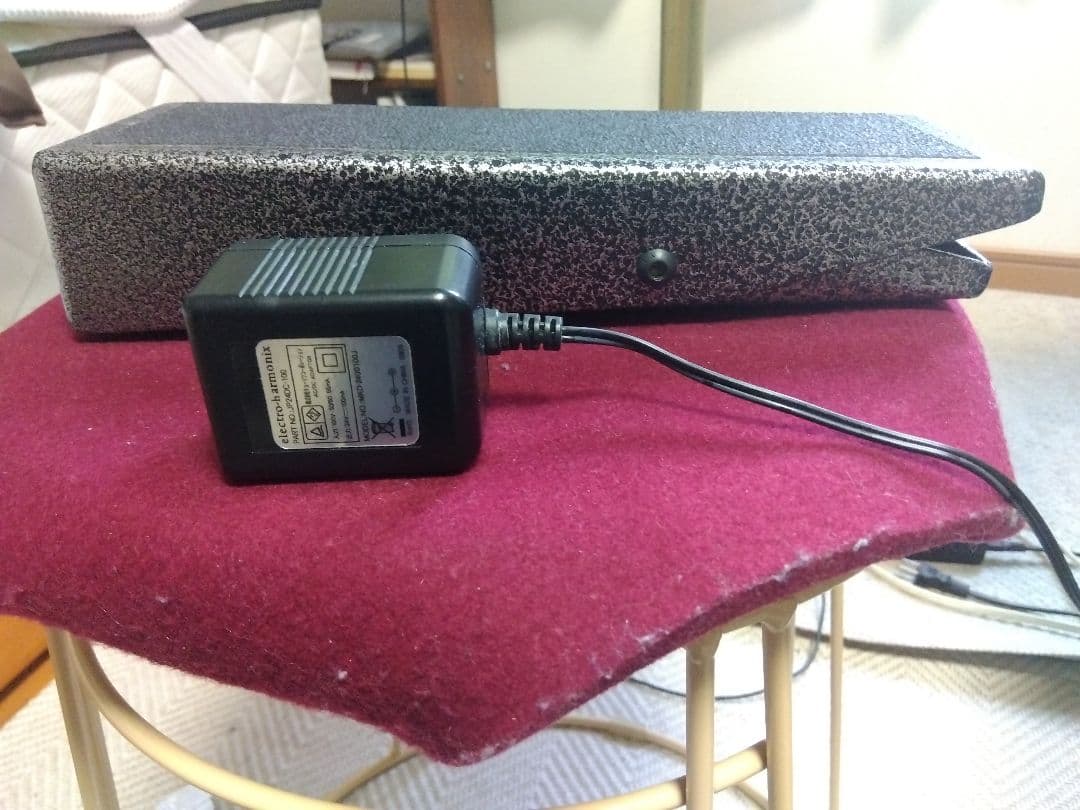 Hilton electronics ボリュームペダル　+　エレハモ24v電源