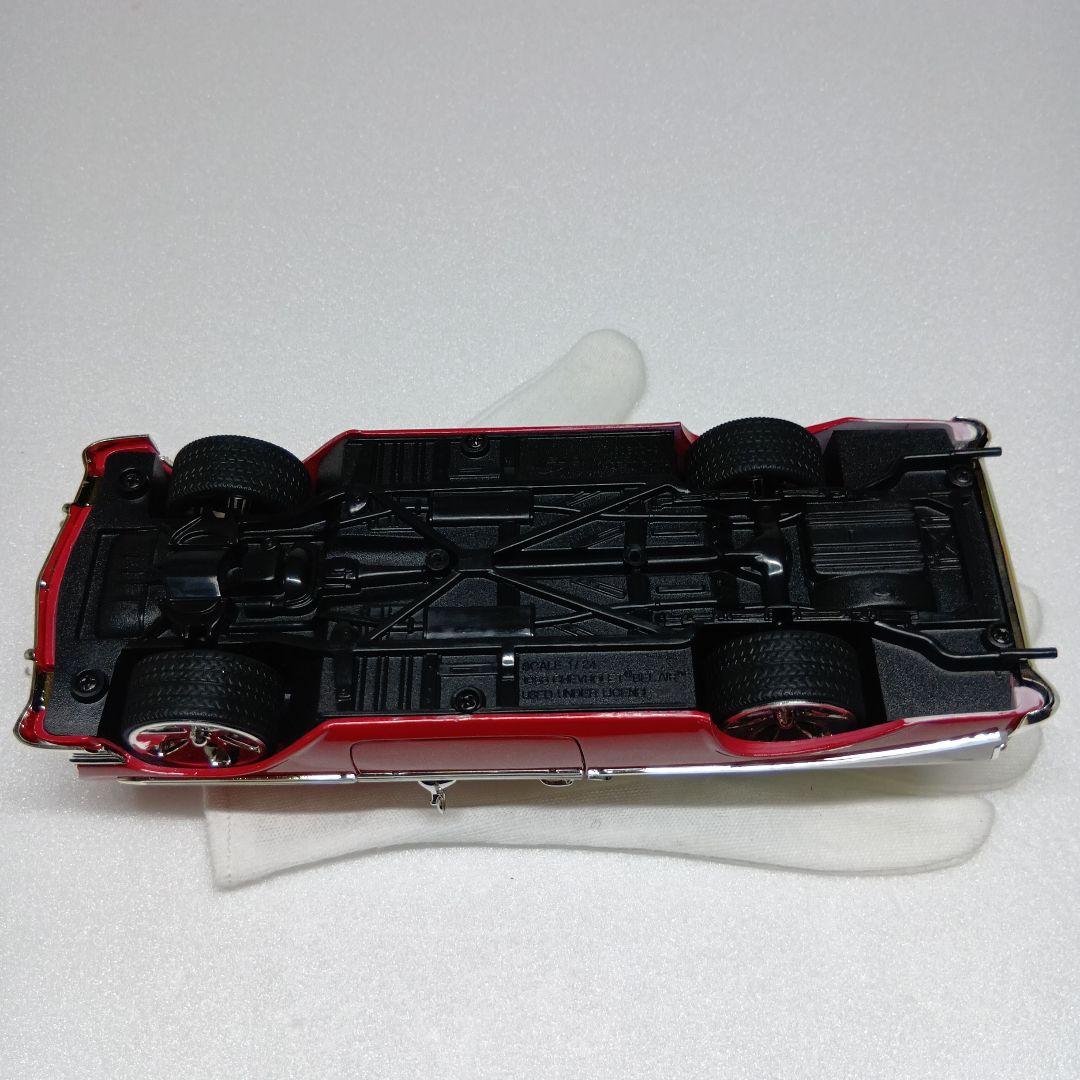 Jadatoys 1956 シボレー ベルエア ミニカー 1/24