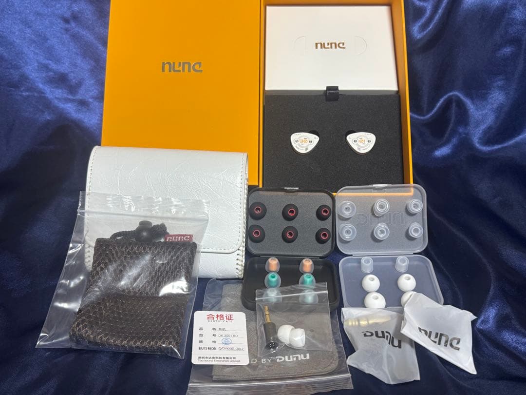 DK3001 BD 2ピン 美品