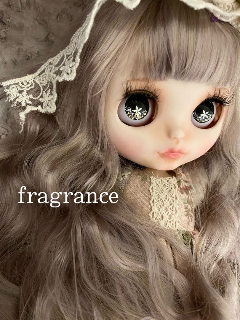 ♡カスタムアイシードール♡ 白肌　薄茶mix ウェーブ　icydoll