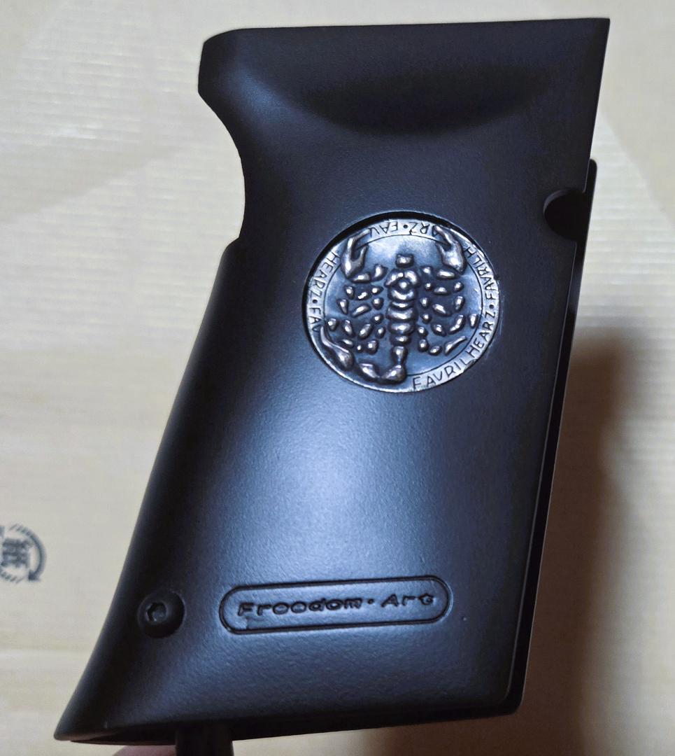 フリーダム・アート東京マルイデザートイーグル用グリップ