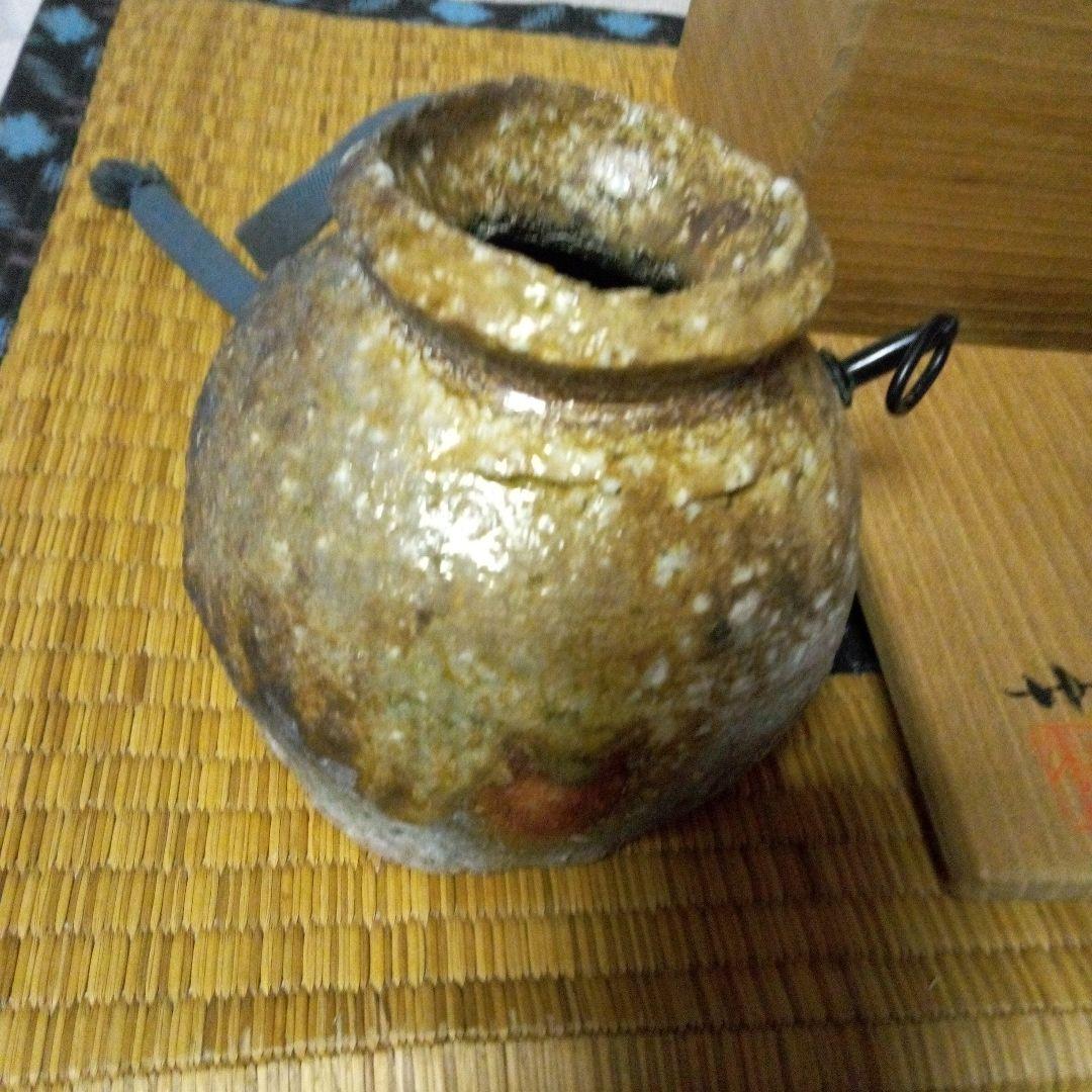 陶器の壺 木製箱付き