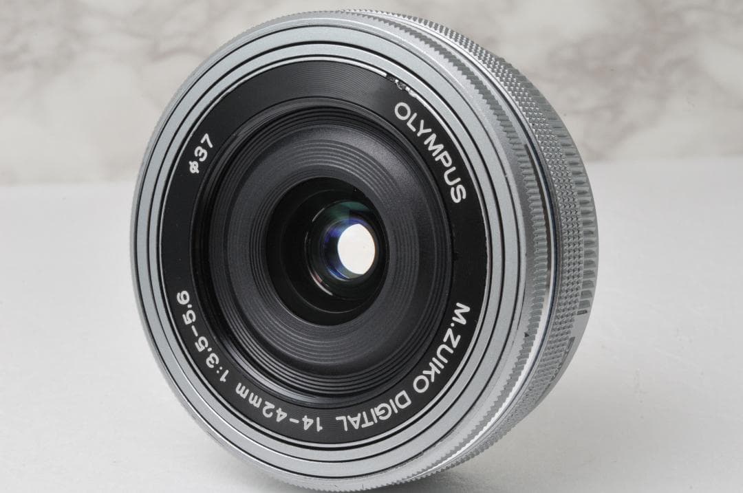 お洒落 ミラーレス OLYMPUS PEN E-PL10⭐️Wi-Fi ホワイト