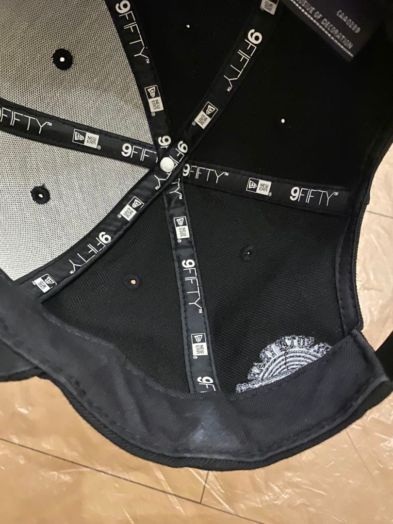 B'z ニューエラ 帽子 大人サイズ 正規品