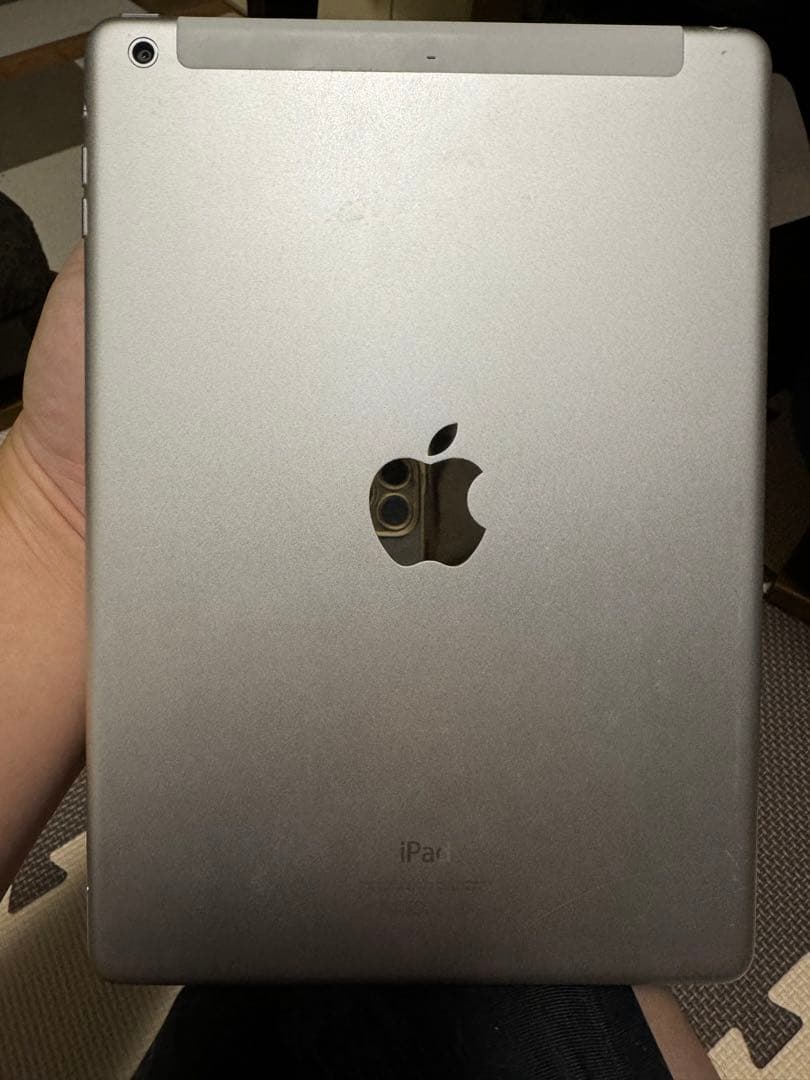 iPad Air 64GB Wi-Fi + Cellular 箱付き