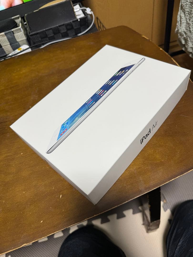 iPad Air 64GB Wi-Fi + Cellular 箱付き
