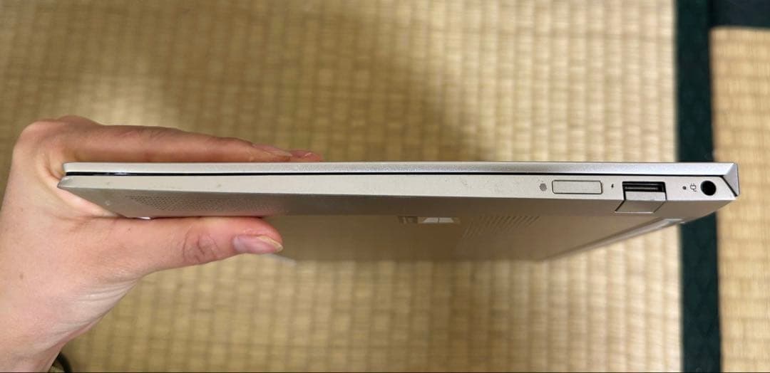 M*g様 Hp Envy. Core i5-8250u. メモリ 8gb. ジャ