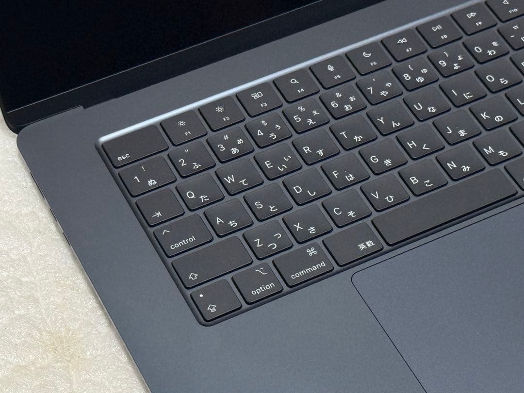 未使用に近い　バッテリー100%　MacBook Air M3 15 512GB