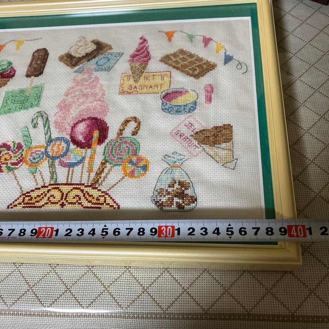 フランス刺繍　ポップキャンディー　アイスクリーム額装品
