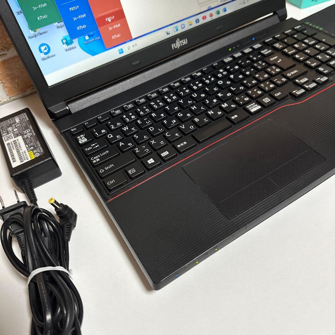 富士通ノート PC Core i5 SSD 512GB メモリ8GB オフィス付