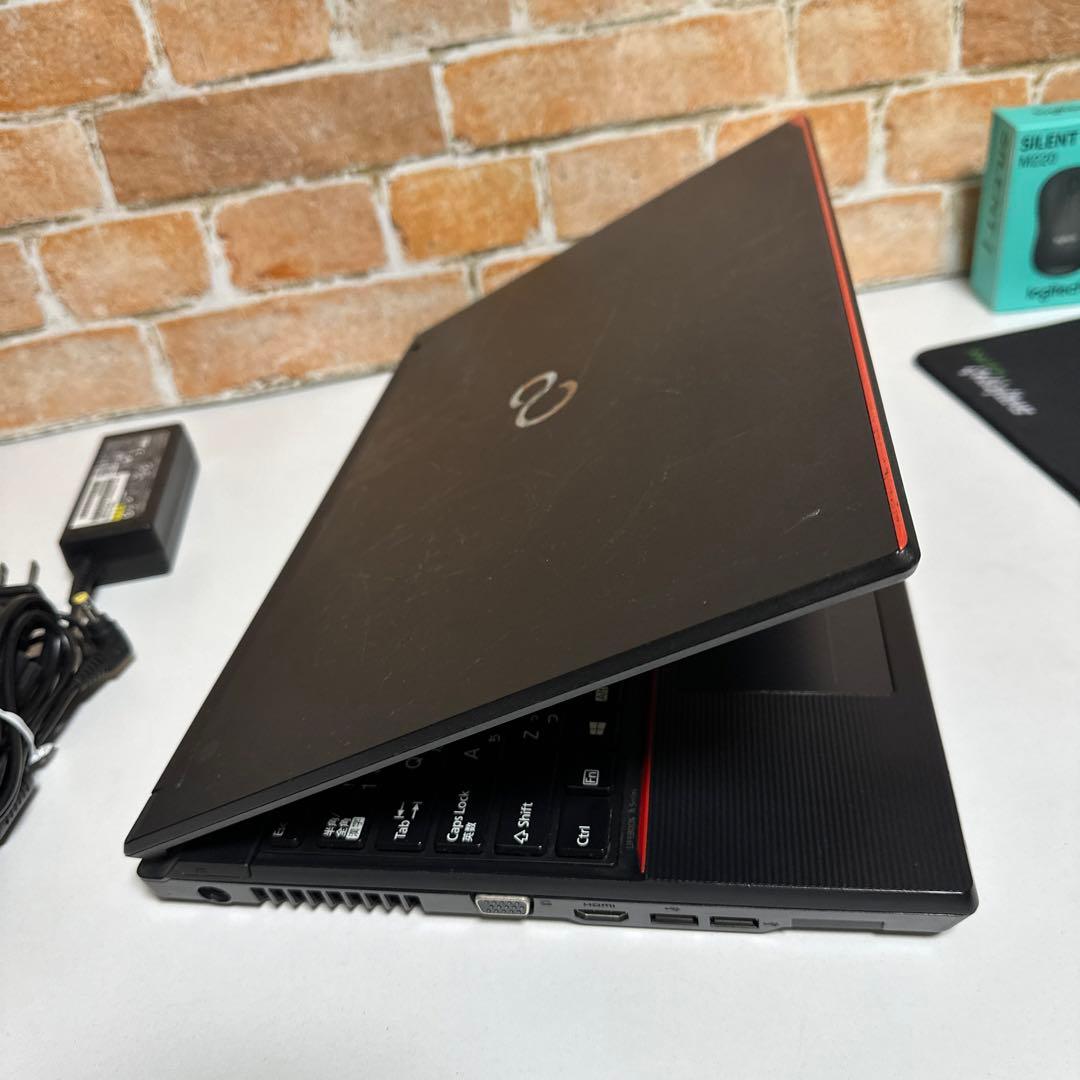 富士通ノート PC Core i5 SSD 512GB メモリ8GB オフィス付