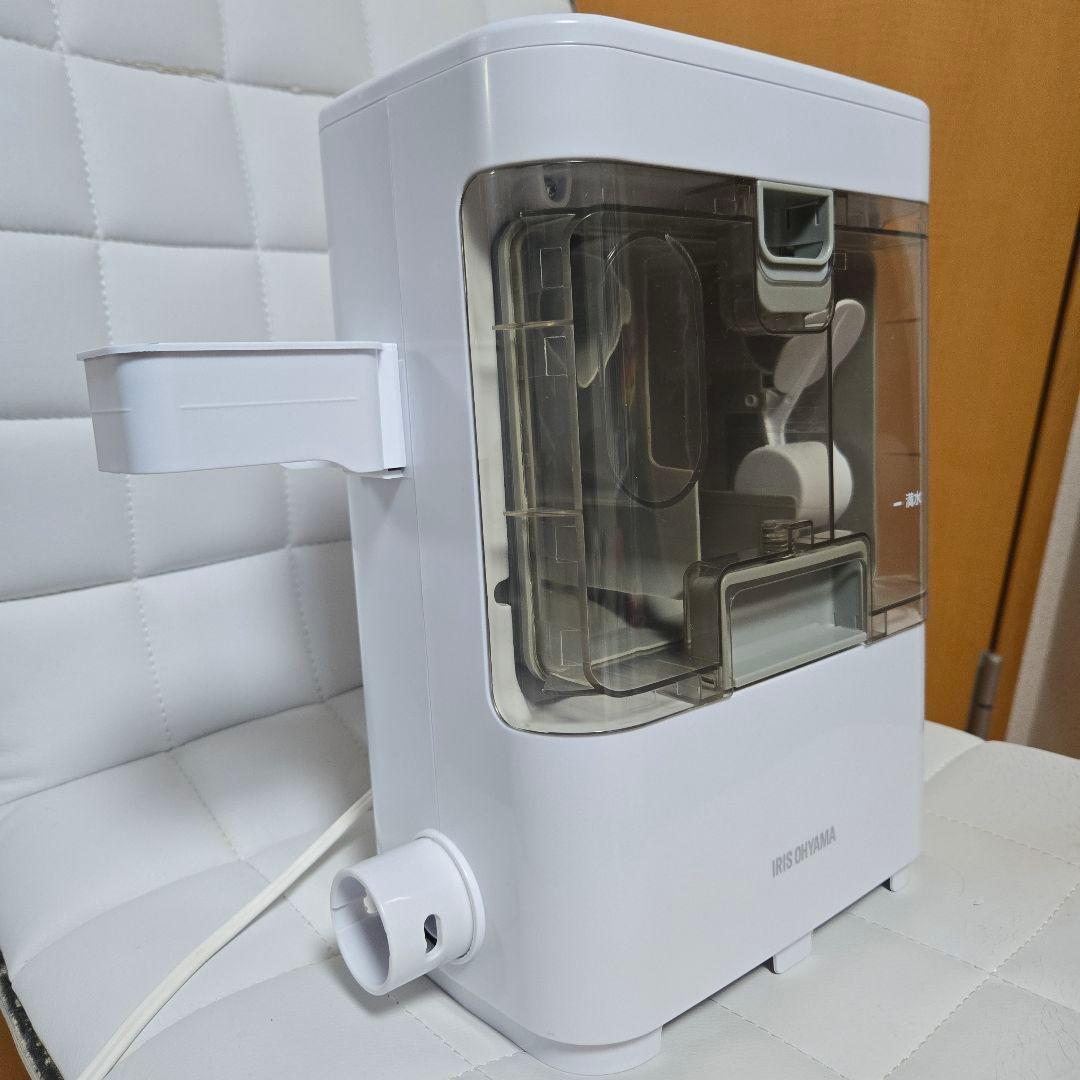 【美品】IRIS OHYAMA RNS-300 ハンディクリーナー