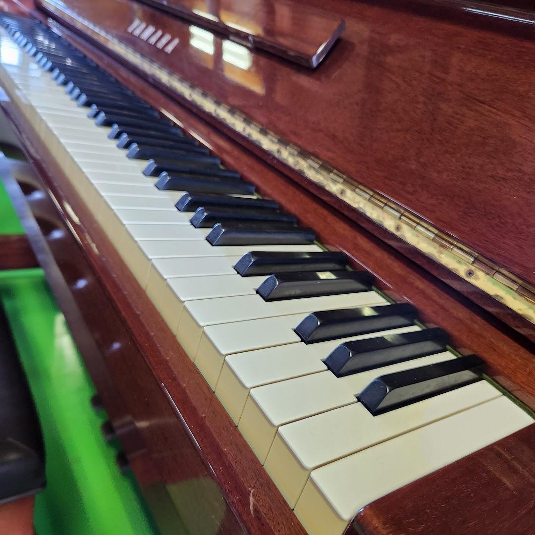 YAMAHA W106B アップライトピアノ 猫脚 木目 椅子付き ヤマハ