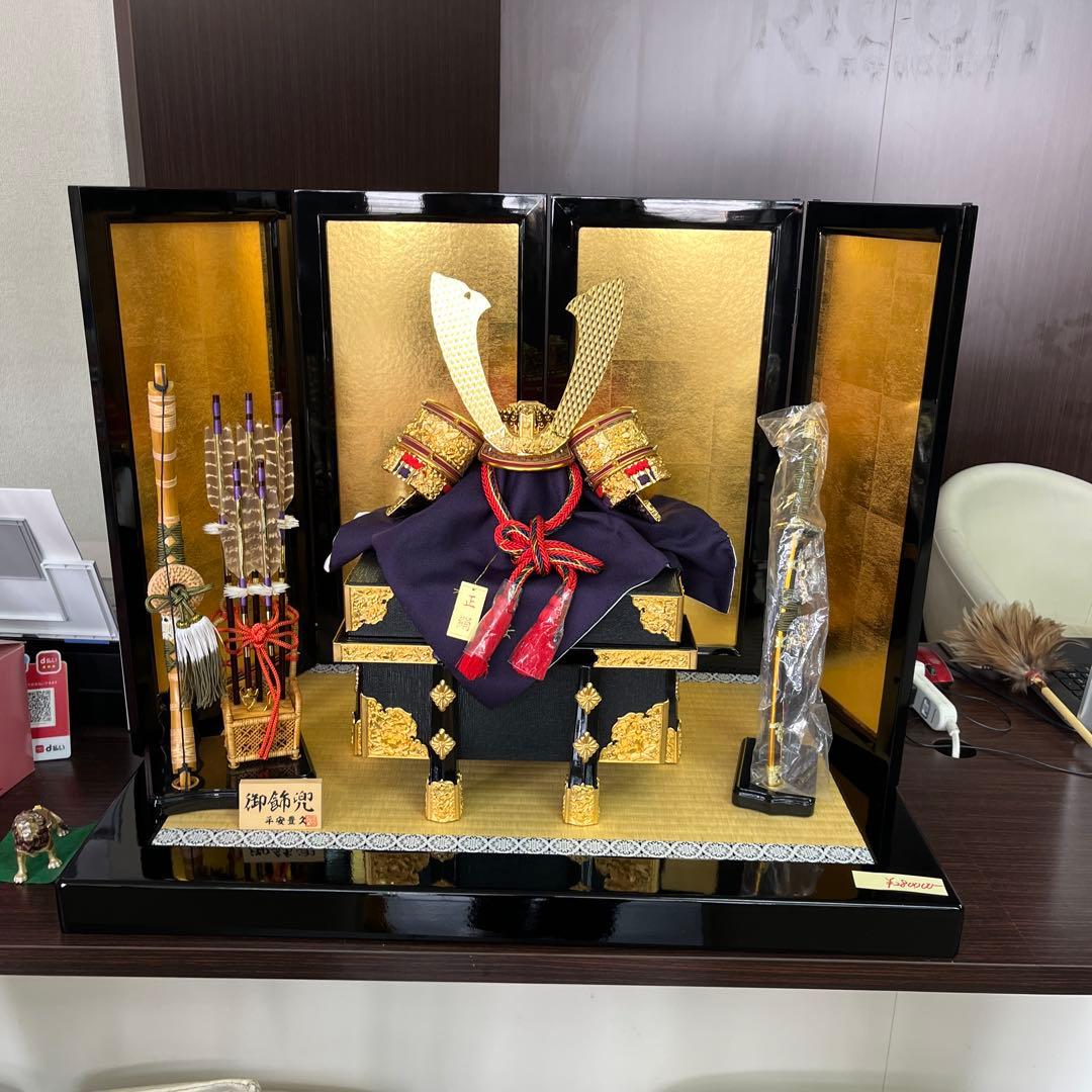 わかさや人形店閉店処分　全品9割引き金色兜