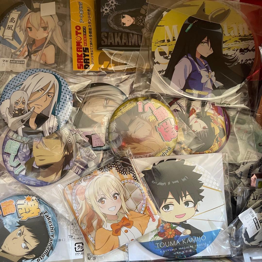 アニメグッズなど 海外向け 缶バッジ 詰め合わせ グッズ整理 約100点