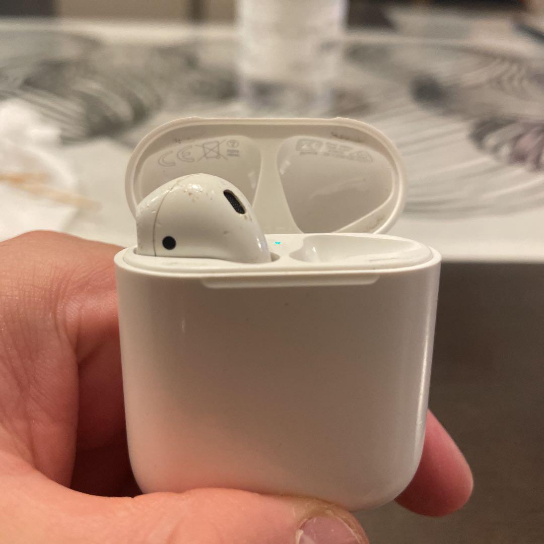 Apple 純正 第二世代AirPods