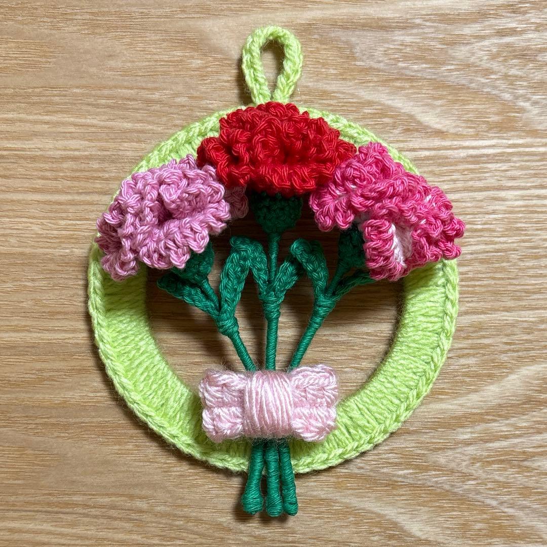 マチコカフェ様リクエスト　カーネーションのミニリース3　かぎ編み　ハンドメイド