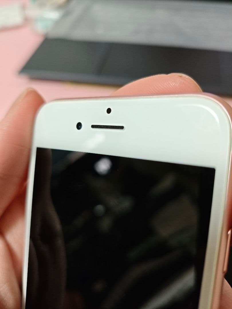 Apple iPhone 7 32GB美品