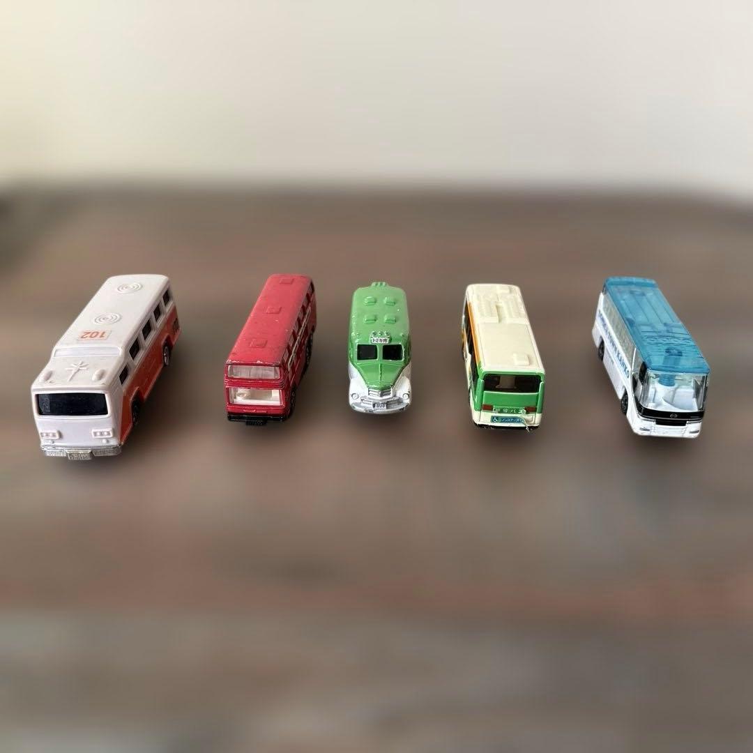 トミカ（ミニカー）等　61台　まとめ売り