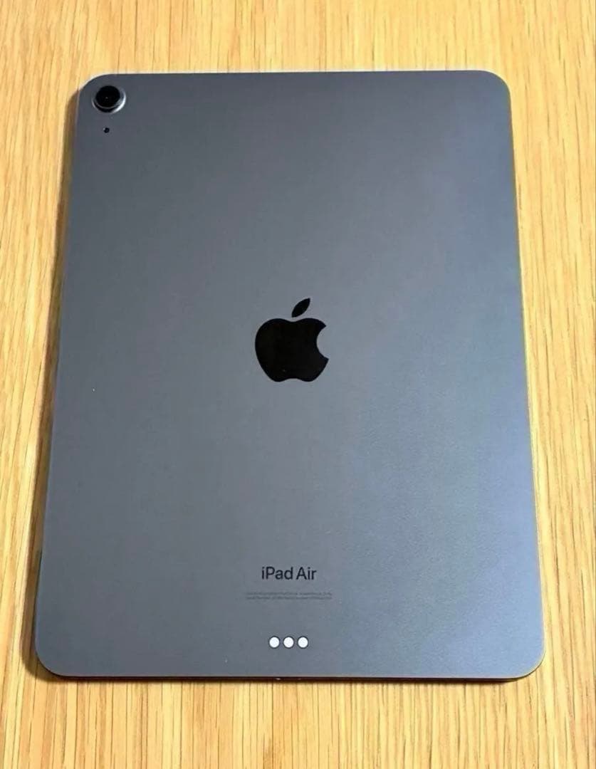 i*a様 iPad Air 第5世代 Wi-Fiモデル 64GB 10.9インチ