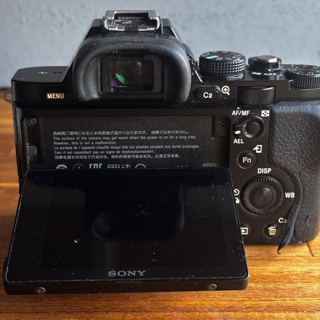 ジャンク　SONY α7 E-mount ミラーレス一眼