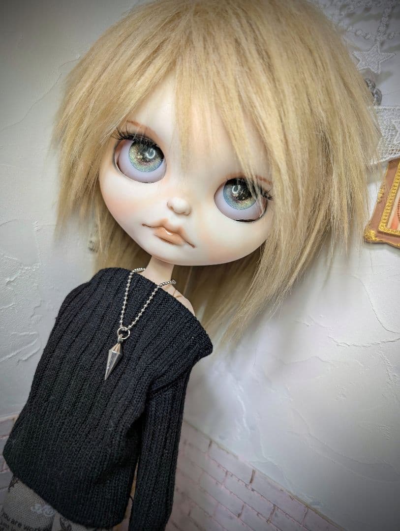 夜*ん様 カスタムアイシードール✦︎男の子✦︎アウトフィット付き✦︎首傾げ