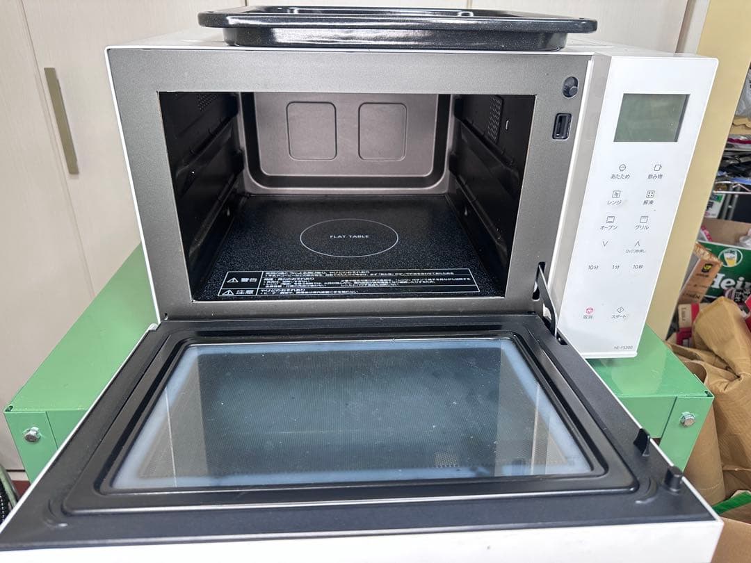 【美品】　Panasonic オーブンレンジ NE-FS300-W