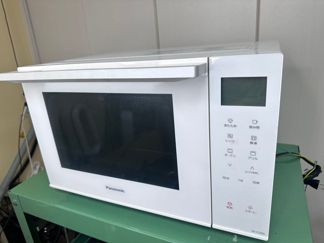 【美品】　Panasonic オーブンレンジ NE-FS300-W