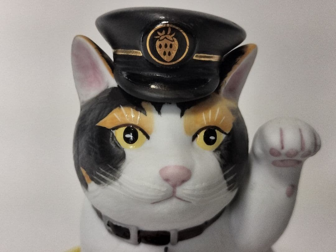 たま駅長　招き猫　置物　和歌山電鉄