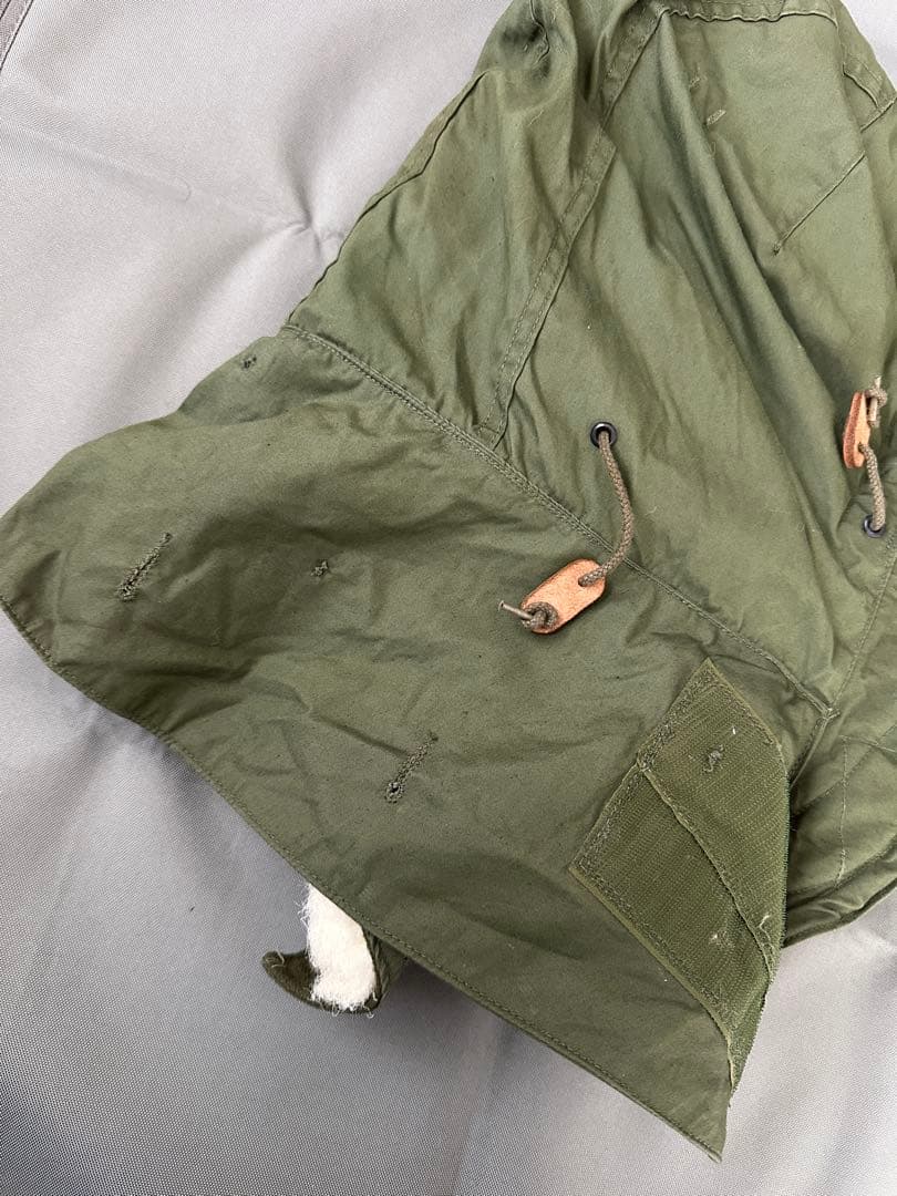 83年 パーカー用フード　アクリルファー